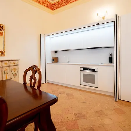 Apartment Dimora Degli Affreschi - Historic Center Assisi